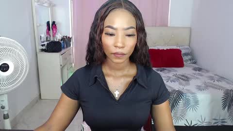 taliana  modelo independiente online show from February 2, 9:02 pm