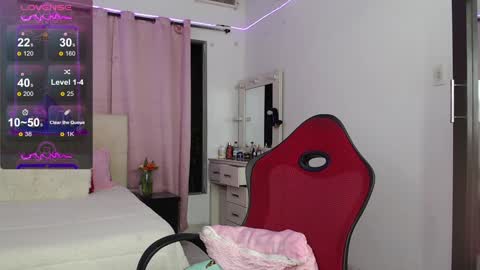 taliana  modelo independiente online show from December 19, 2:45 am