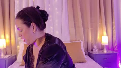 tali  online show from May 20, 6:49 pm
