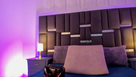 tali  online show from October 30, 7:26 pm