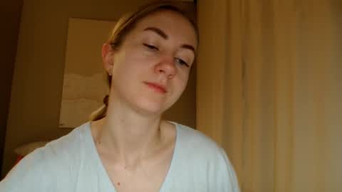 Snapshot of taliiyafiredream chatting on February 7, 5:52 am Kira online show from February 7, 5:52 am