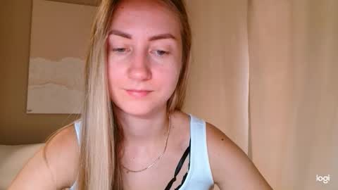 Snapshot of taliiyafiredream chatting on September 26, 7:17 am Kira online show from September 26, 7:17 am