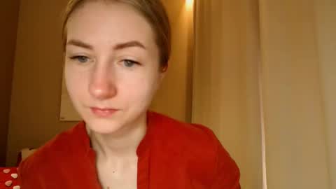 Snapshot of taliiyafiredream chatting on February 19, 6:11 am Kira online show from February 19, 6:11 am