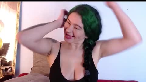 Tammy Modelo independiente YEAH online show from November 30, 9:19 pm