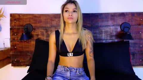    online show from May 1, 10:51 am