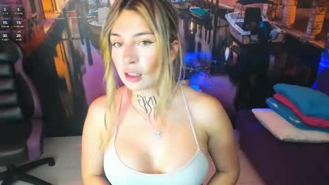 Tamara online show from May 26, 9:25 pm