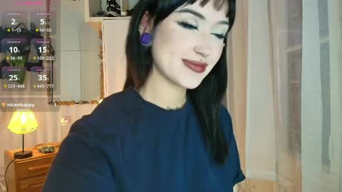 Cami 3 online show from May 12, 11:39 am