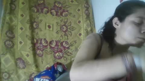 tamaranauthyy online show from December 4, 2:31 am