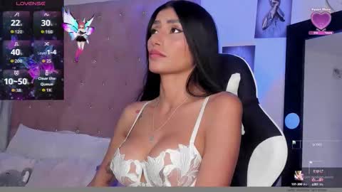 Snapshot of tami_04 chatting on October 10, 10:47 pm Im Tami online show from October 10, 10:47 pm