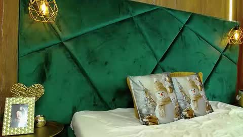 Tamia online show from December 23, 5:11 am