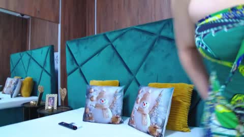 Tamia online show from January 12, 6:29 am