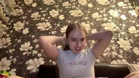 Karina online show from May 24, 6:07 pm