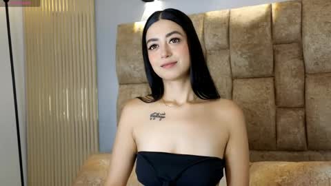 tammy_greyyx online show from May 15, 8:00 pm
