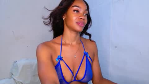 tamylynn online show from March 30, 11:15 pm