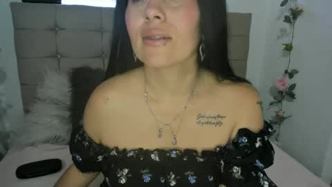 tania online show from May 14, 8:36 pm