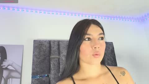 Snapshot of taniamilan chatting on October 4, 11:16 am Tania online show from October 4, 11:16 am