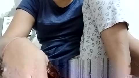 taniya_roy4628 online show from May 5, 3:09 am