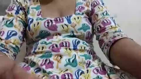 taniya_roy4628 online show from May 26, 12:15 pm