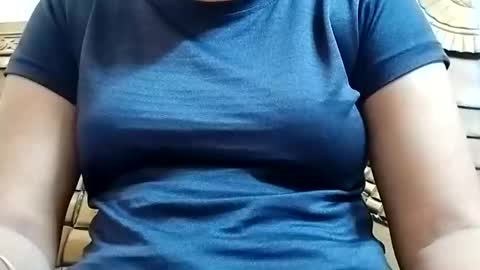 taniya_roy4628 online show from May 11, 2:24 am