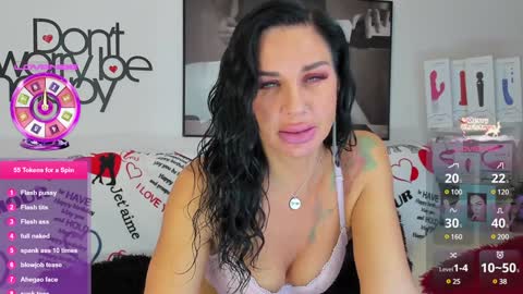 Snapshot of tara_bloss chatting on January 26, 3:38 am Tara online show from January 26, 3:38 am