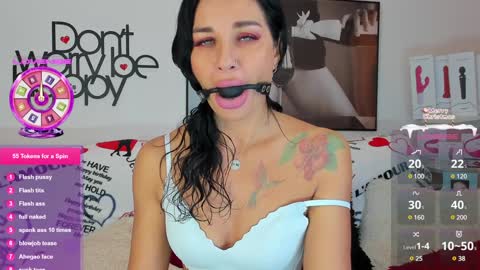 Snapshot of tara_bloss chatting on January 23, 3:37 am Tara online show from January 23, 3:37 am
