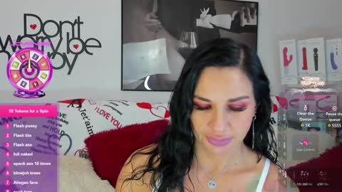 Snapshot of tara_bloss chatting on January 21, 3:59 am Tara online show from January 21, 3:59 am
