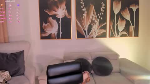 Tara Lawrence online show from October 10, 5:34 am