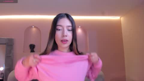 Tara Lawrence online show from January 7, 3:21 am