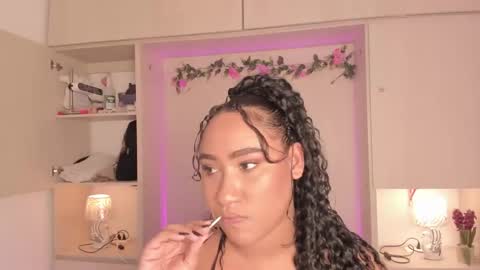  T A R A  online show from December 23, 4:05 am