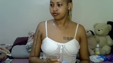 tastie_t online show from April 7, 7:54 am