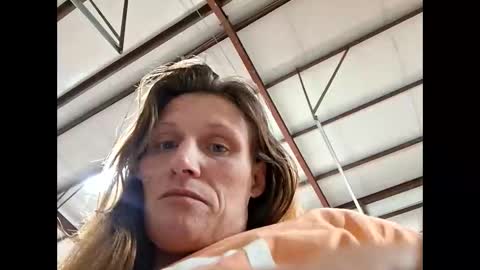 tastypeach6989 online show from April 5, 6:07 pm