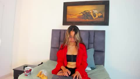 Tati online show from May 30, 2:26 pm