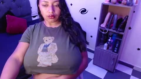 tatiana online show from February 7, 1:36 am