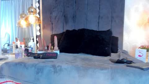 Tatto Fox online show from November 2, 11:57 am