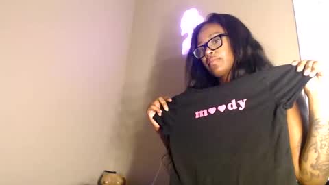 nyxxx online show from May 13, 4:46 pm