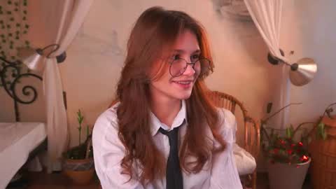 Tifany online show from March 20, 11:59 am