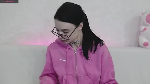 Taya online show from October 28, 9:19 pm