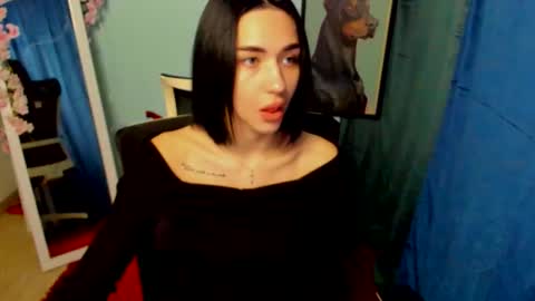 Tayla online show from December 19, 7:44 am