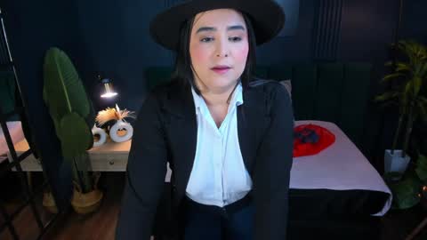 Taylor Bennet online show from January 25, 12:08 pm