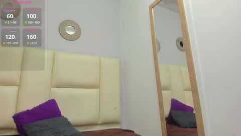 taylor_colores online show from October 2, 1:16 pm