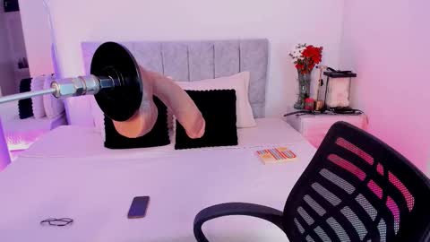 Taylor online show from January 10, 9:41 pm