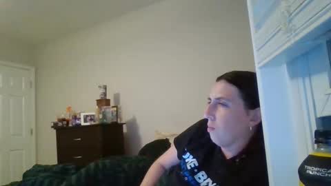 taylorslay online show from May 18, 12:31 am