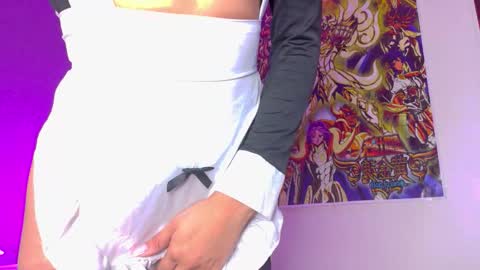 TAYLOR  online show from January 11, 1:38 pm