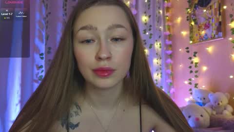 Eva online show from November 27, 1:58 pm