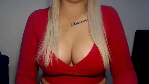 Teeyara  online show from October 8, 7:24 am