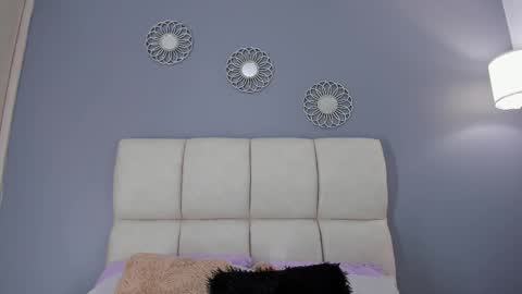 Abby  online show from January 12, 12:05 am