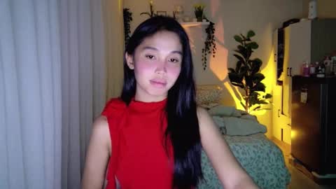 temptessa20 online show from October 30, 9:55 am