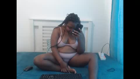 TenderousDoll online show from June 14, 8:26 am