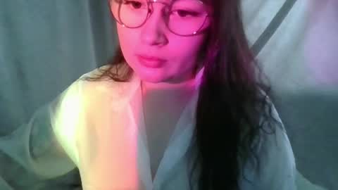 tendre_amelia online show from April 9, 5:32 am