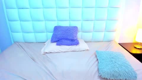 Teresa online show from March 9, 1:47 pm